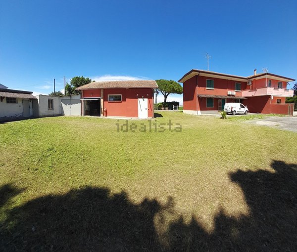 casa indipendente in vendita a Porto Tolle in zona Polesine Camerini