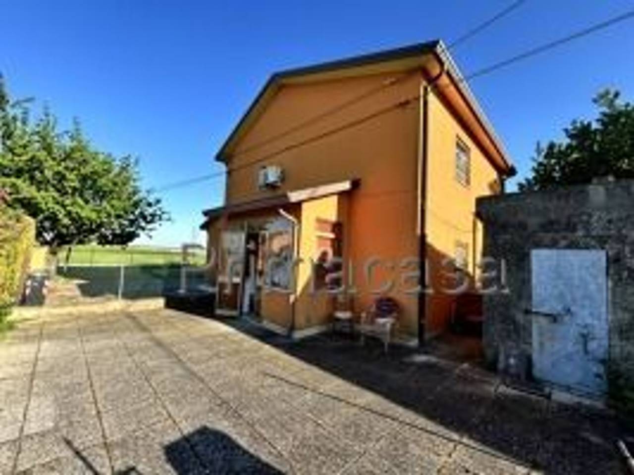 casa indipendente in vendita a Porto Tolle in zona Polesine Camerini