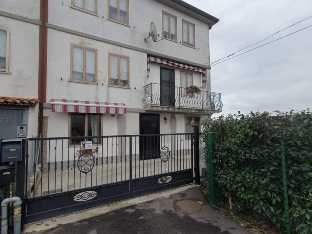 casa indipendente in vendita a Porto Tolle in zona Scardovari