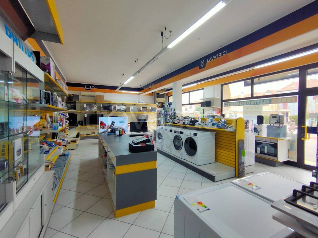 negozio in vendita a Porto Tolle