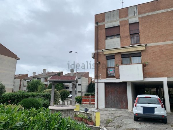 casa indipendente in vendita a Porto Tolle