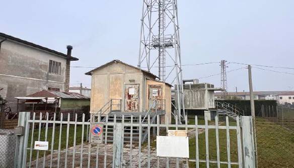 locale commerciale in vendita a Porto Tolle in zona Ca' Venier