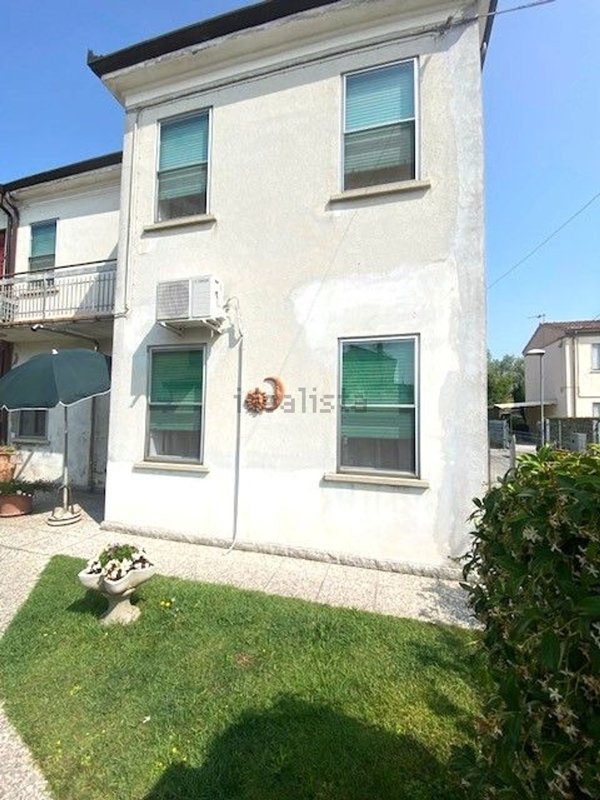 casa indipendente in vendita a Porto Tolle