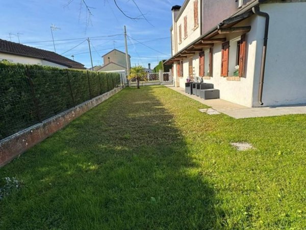 casa indipendente in vendita a Porto Tolle in zona Ca' Tiepolo
