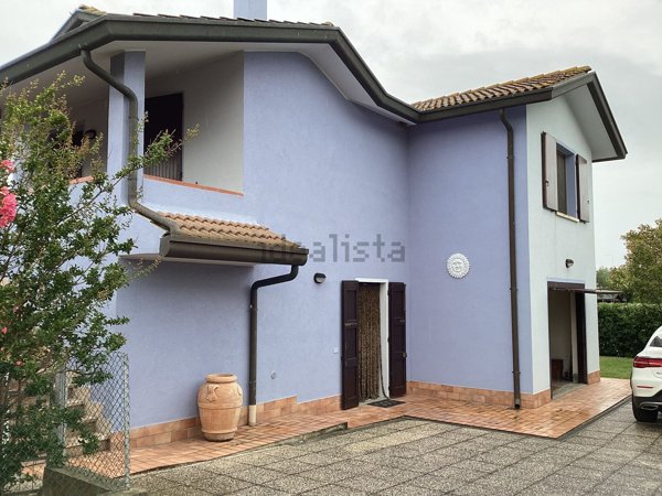 casa indipendente in vendita a Porto Tolle
