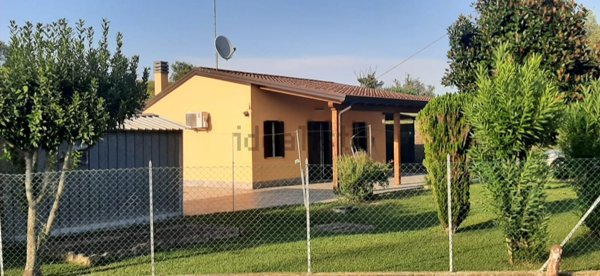 casa indipendente in vendita a Porto Tolle