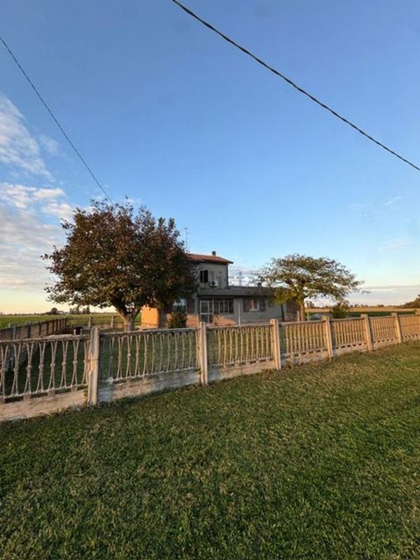 casa indipendente in vendita a Porto Tolle