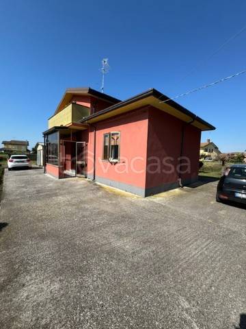 casa indipendente in vendita a Porto Tolle in zona Tolle