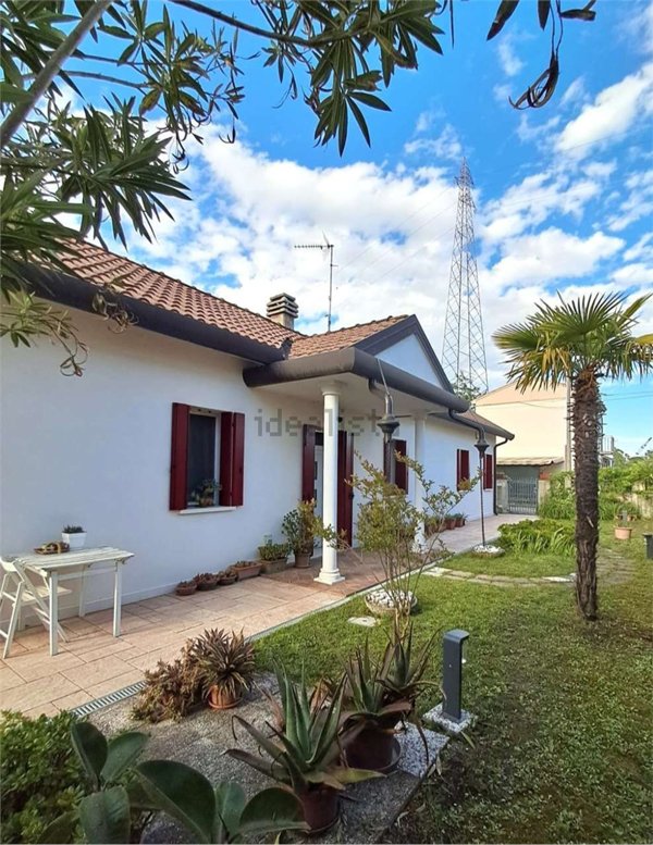 casa indipendente in vendita a Porto Tolle