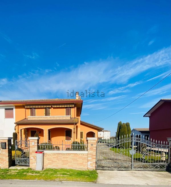 casa indipendente in vendita a Porto Tolle in zona Scardovari