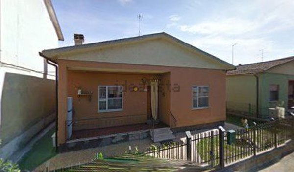 pentavano in vendita a Rosolina