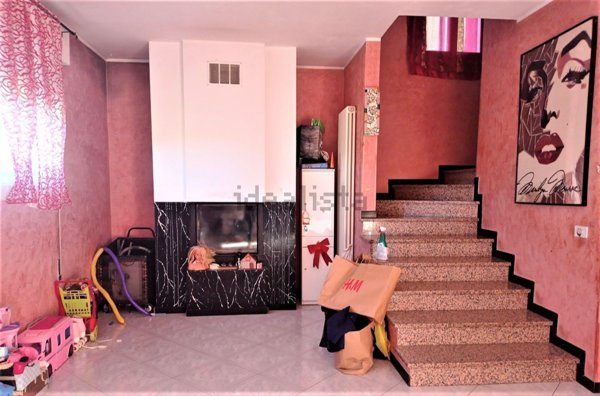 casa indipendente in vendita a Rosolina