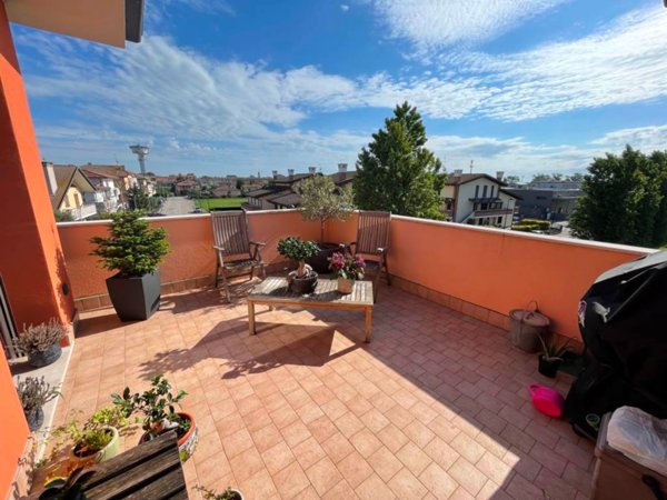appartamento in vendita a Rosolina