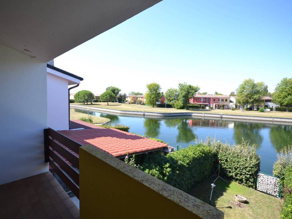 casa indipendente in vendita a Rosolina