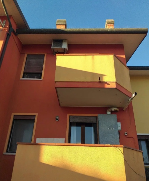casa indipendente in vendita a Rosolina
