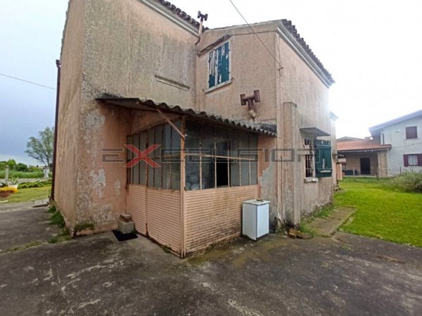 casa indipendente in vendita a Rosolina