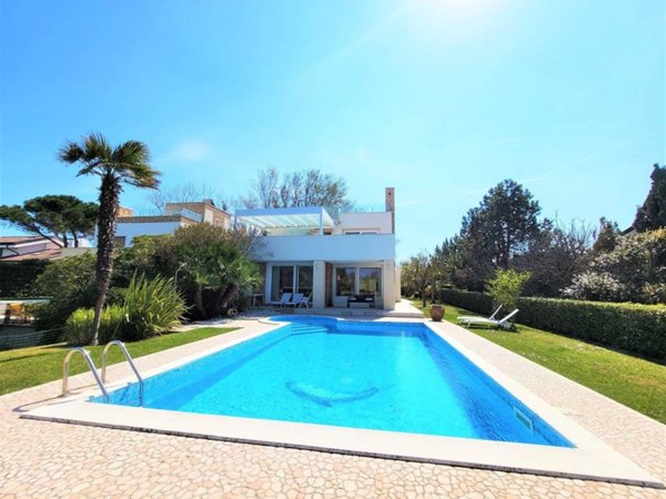 casa indipendente in vendita a Rosolina