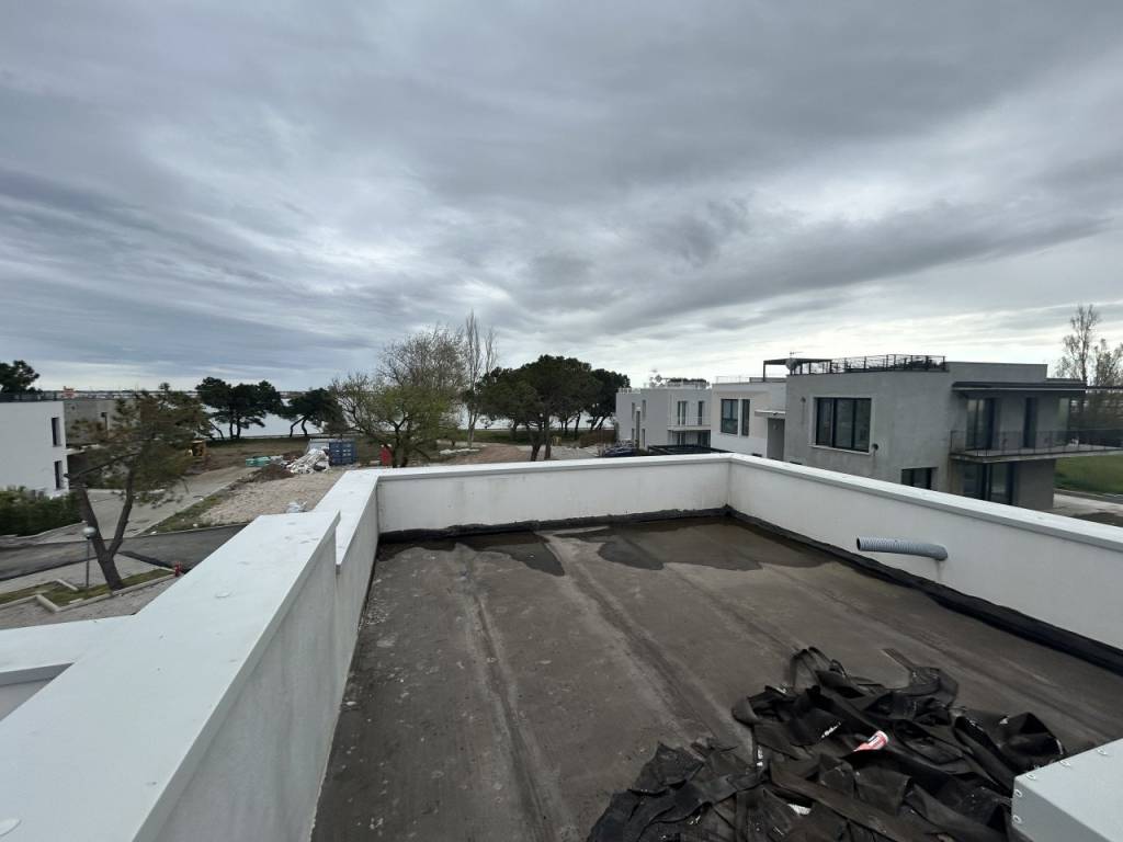 casa indipendente in vendita a Rosolina in zona Rosolina Mare