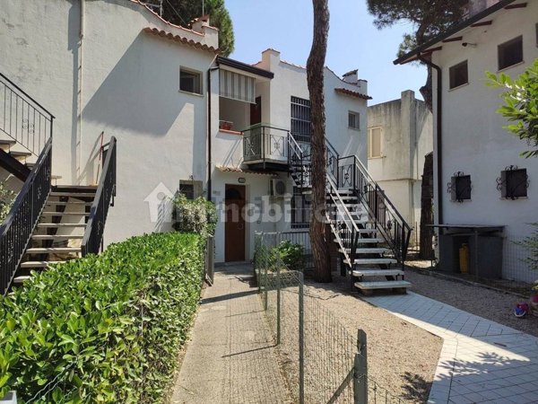 appartamento in vendita a Rosolina in zona Rosolina Mare