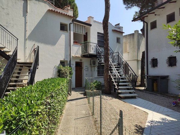 appartamento in vendita a Rosolina in zona Rosolina Mare