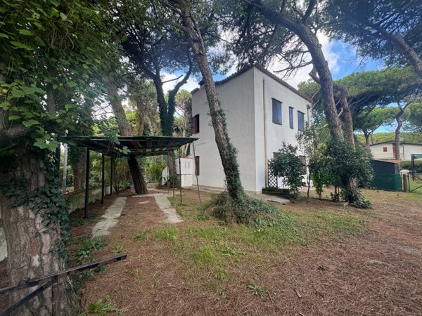 casa indipendente in vendita a Rosolina
