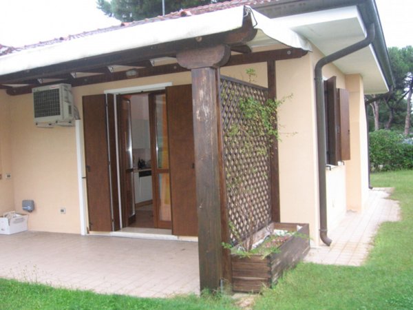 casa indipendente in vendita a Rosolina