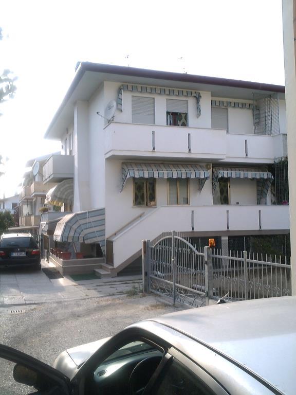 casa indipendente in vendita a Rosolina