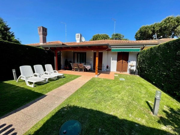 casa indipendente in vendita a Rosolina