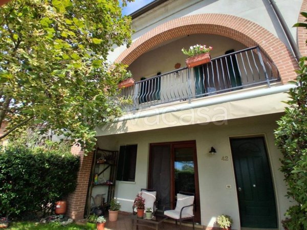 casa indipendente in vendita a Rosolina