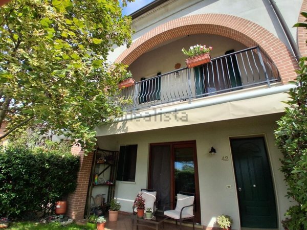 casa indipendente in vendita a Rosolina