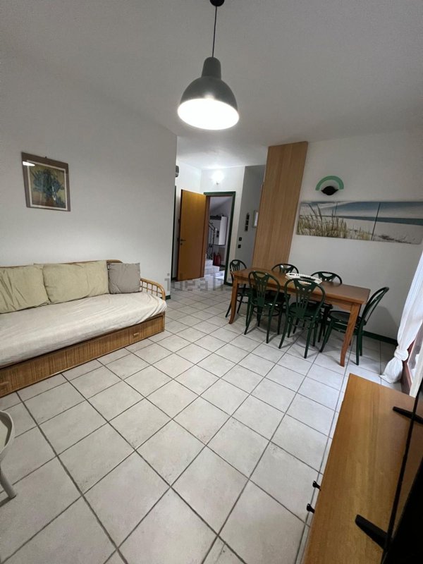 casa indipendente in vendita a Rosolina