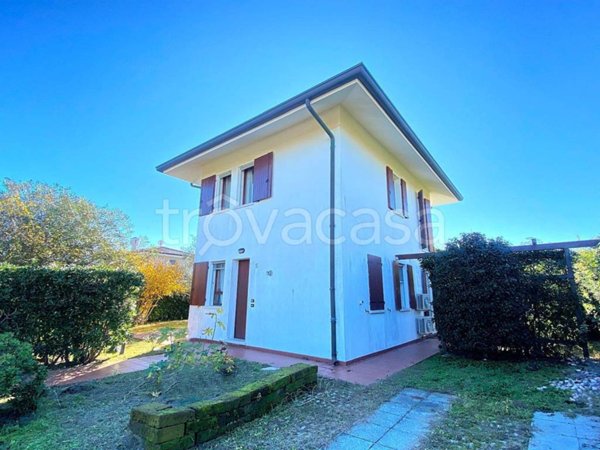 casa indipendente in vendita a Rosolina