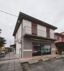 casa indipendente in vendita a Rosolina