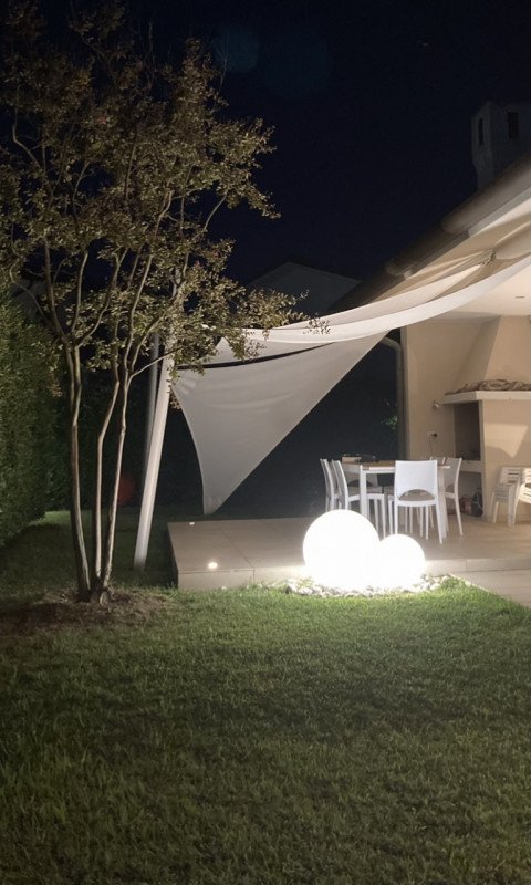 casa indipendente in vendita a Rosolina