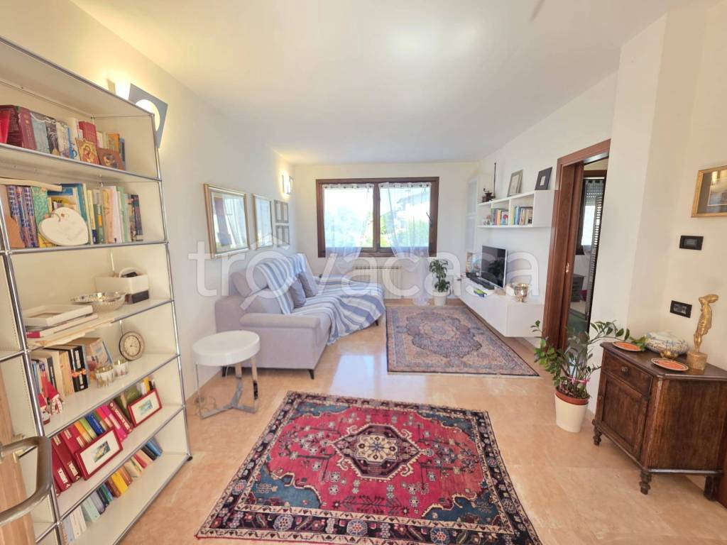 casa indipendente in vendita a Rosolina in zona Ca' Morosini