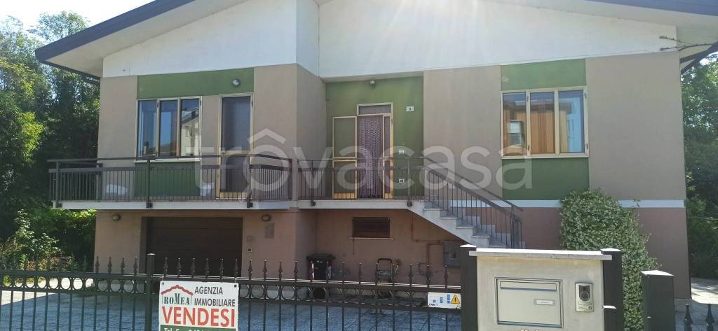 casa indipendente in vendita a Rosolina