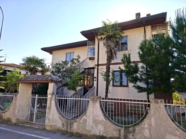 appartamento in vendita a Rosolina in zona Ca' Morosini