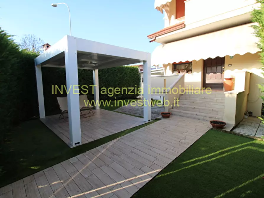 casa semindipendente in vendita a Rosolina