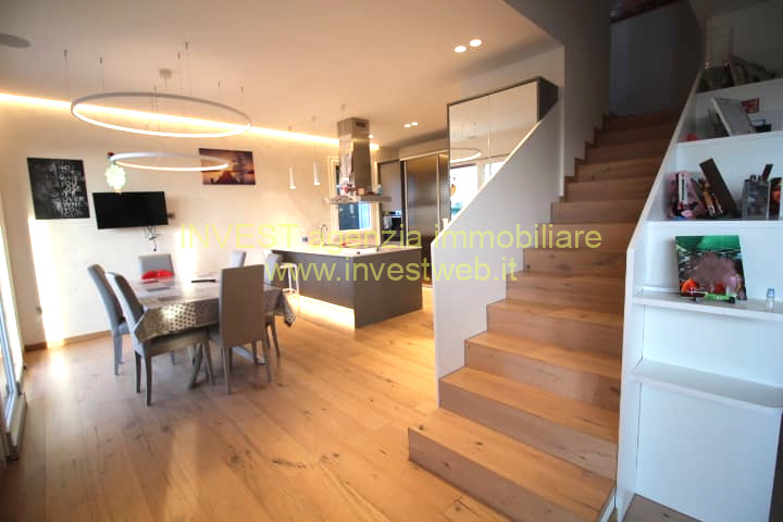 casa indipendente in vendita a Rosolina