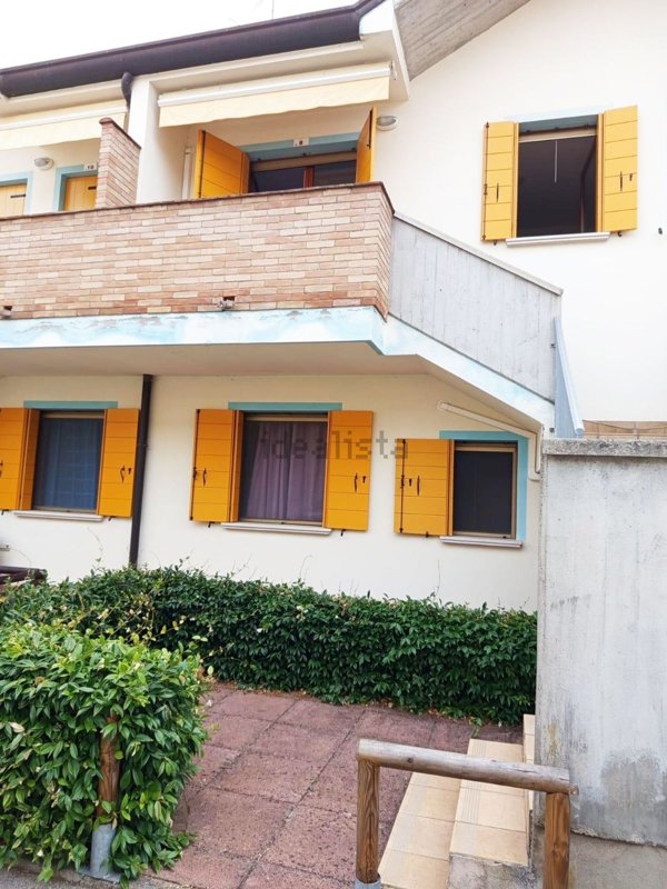 appartamento in vendita a Rosolina in zona Rosolina Mare