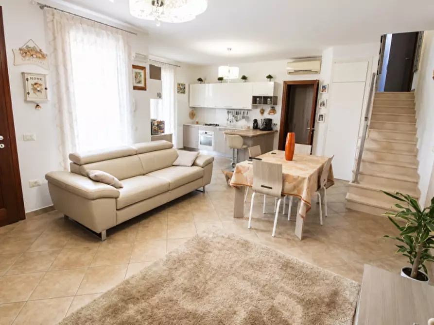 casa indipendente in vendita a Rosolina