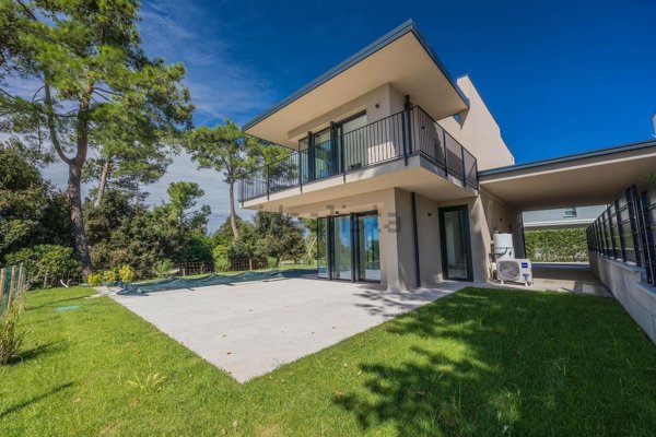 casa indipendente in vendita a Rosolina in zona Ca' Diedo