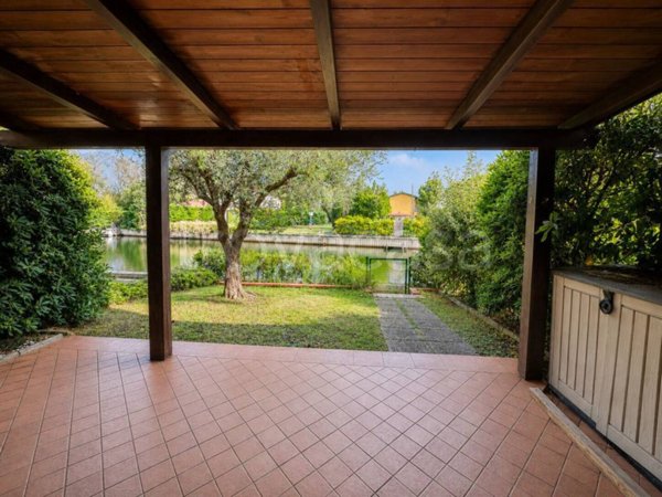 appartamento in vendita a Rosolina