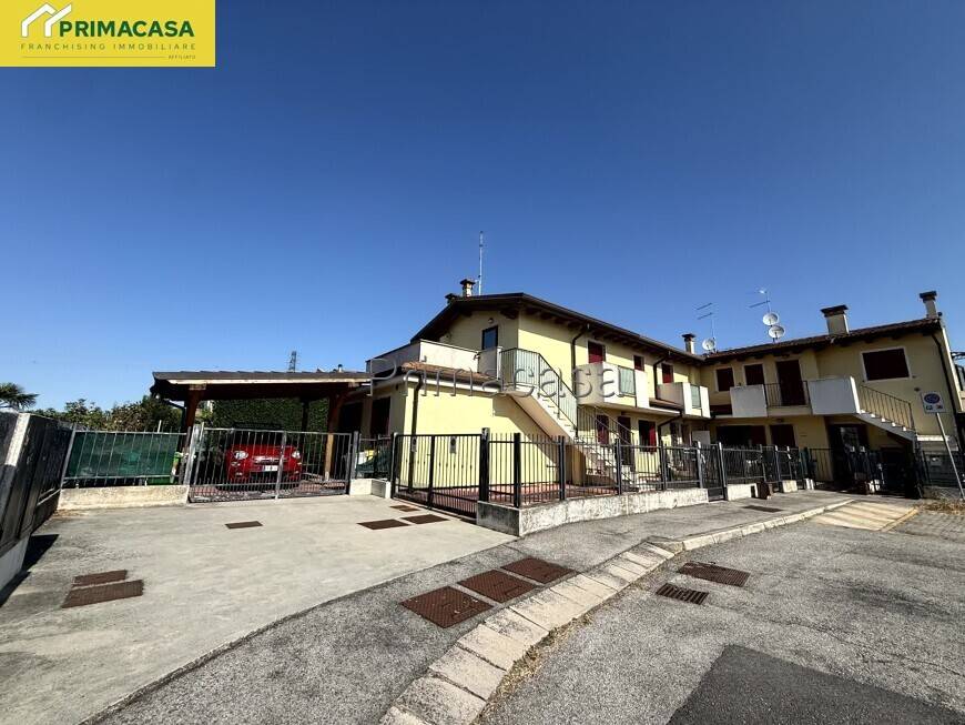 appartamento in vendita a Rosolina in zona Ca' Morosini