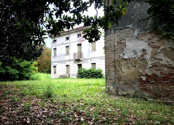 villa in vendita a Rovigo in zona Grignano Polesine