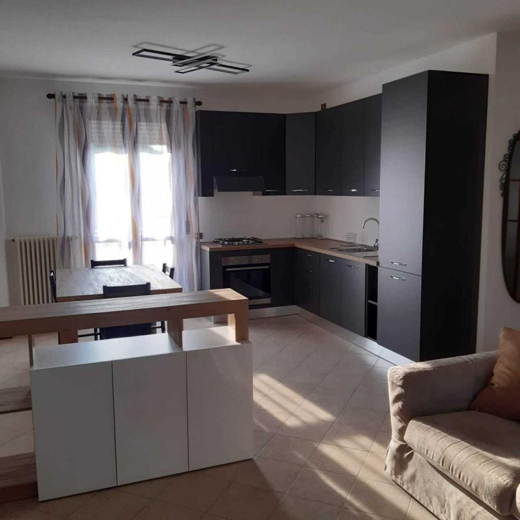 appartamento in vendita a Rovigo in zona Commenda