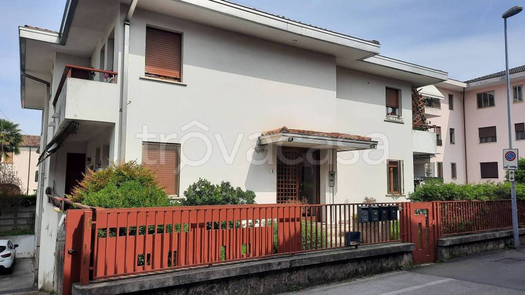 appartamento in vendita a Rovigo in zona San Bartolomeo
