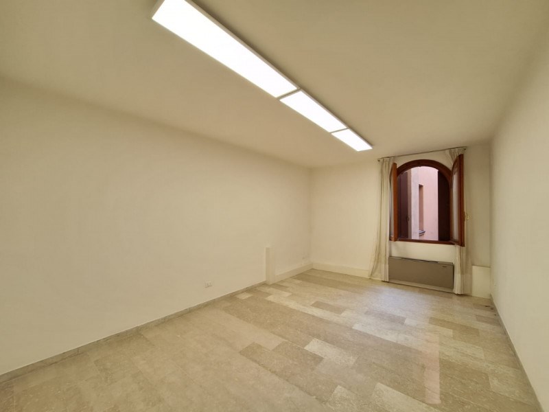 ufficio in vendita a Rovigo in zona Centro Storico