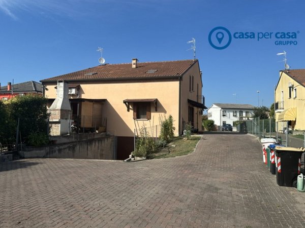 casa indipendente in vendita a Rovigo in zona Sarzano/Cantonazzo