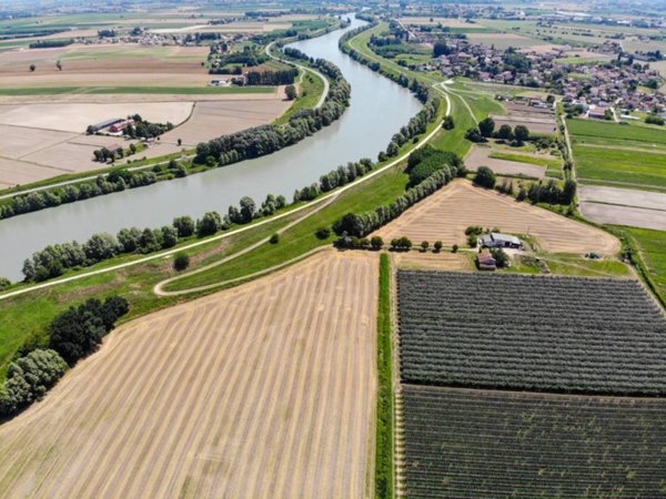 terreno agricolo in vendita a Rovigo in zona Concadirame